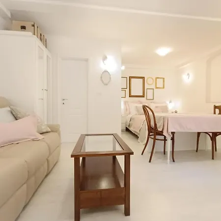 Apartment Summer Dream